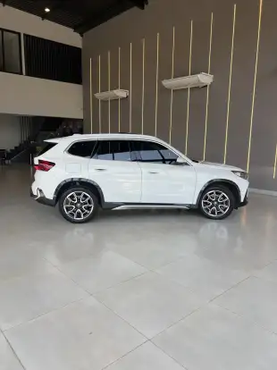 BMW-X1-2.0 16V TURBO GASOLINA SDRIVE20I X-LINE STEPTRONIC BMW-X1-2024