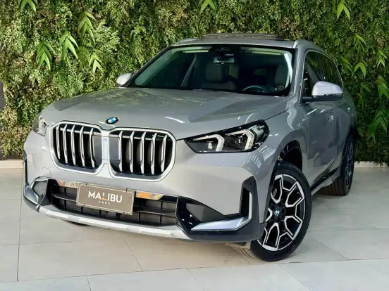 BMW-X1-2024