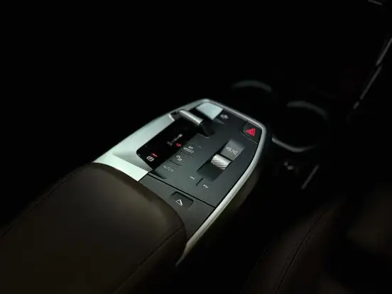 BMW-X1-2024