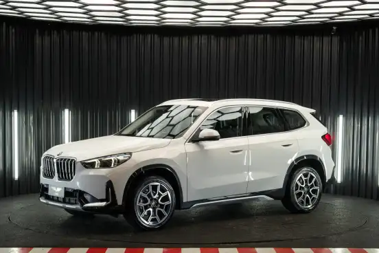 BMW-X1-2024