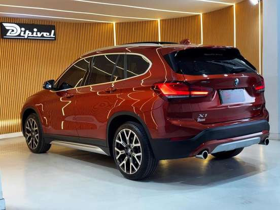 BMW-X1-2022