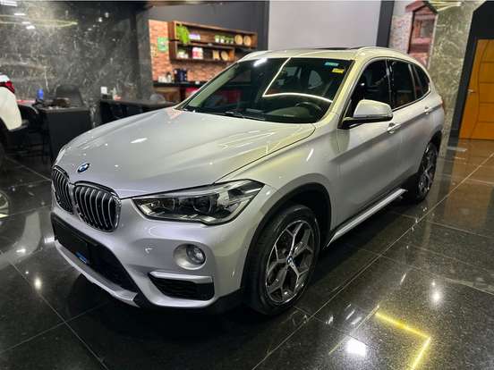BMW-X1-2.0 16V TURBO ACTIVEFLEX SDRIVE20I X-LINE 4P AUTOMÁTICO BMW-X1-2018