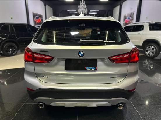 BMW-X1-2.0 16V TURBO ACTIVEFLEX SDRIVE20I X-LINE 4P AUTOMÁTICO BMW-X1-2018