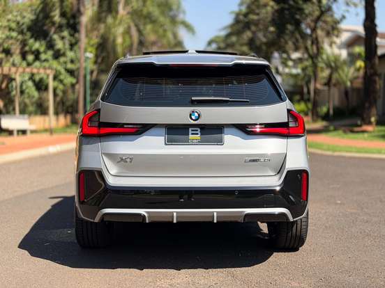 BMW-X1-2.0 16V TURBO GASOLINA SDRIVE20I M SPORT STEPTRONIC BMW-X1-2023
