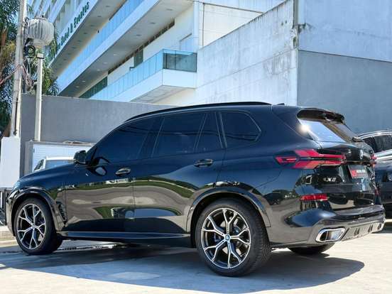 BMW-X5-3.0 I6 TURBO HÍBRIDO XDRIVE50E M SPORT AUTOMÁTICO BMW-X5-2025