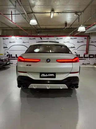 BMW-X6-2023
