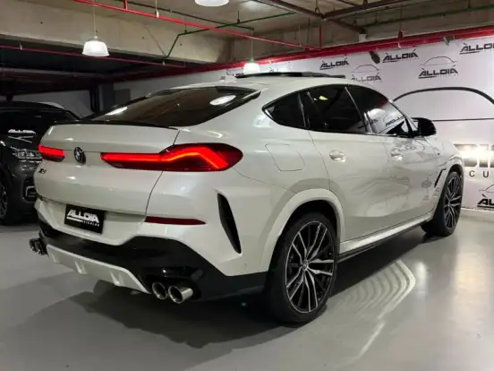 BMW-X6-3.0 TWINPOWER GASOLINA XDRIVE40I M SPORT AUTOMÁTICO BMW-X6-2023