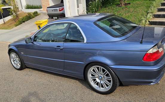 BMW-330Ci-2000