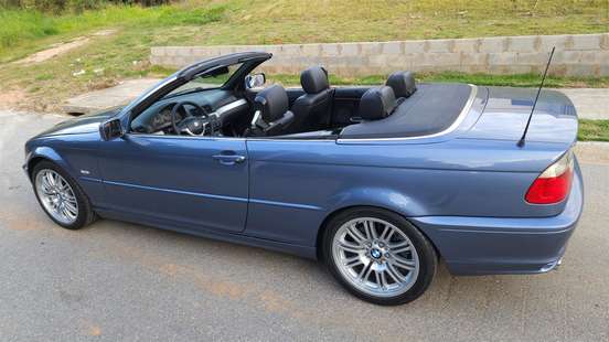 BMW-330Ci-2000