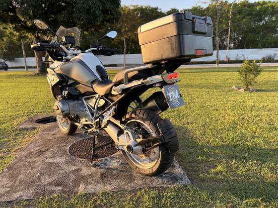 BMW-R 1200 GS BMW-R 1200 GS-2017