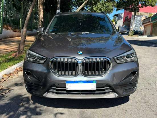 BMW-X1-2020