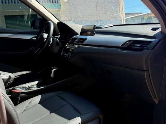 BMW-X1-2.0 16V TURBO ACTIVEFLEX SDRIVE20I 4P AUTOMÁTICO BMW-X1-2020