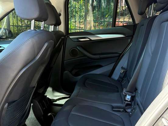 BMW-X1-2.0 16V TURBO ACTIVEFLEX SDRIVE20I 4P AUTOMÁTICO BMW-X1-2020