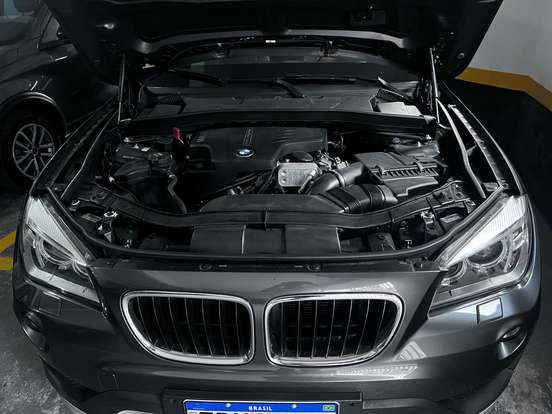BMW-X1-2015