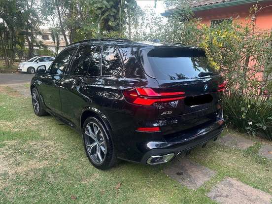 BMW-X5-3.0 I6 TURBO HÍBRIDO XDRIVE50E M SPORT AUTOMÁTICO BMW-X5-2023
