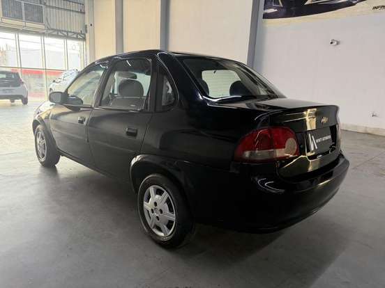 CHEVROLET-CLASSIC-2011