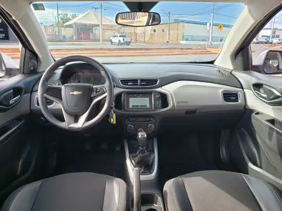 CHEVROLET-ONIX-1.4 MPFI LT 8V FLEX 4P MANUAL CHEVROLET-ONIX-2019