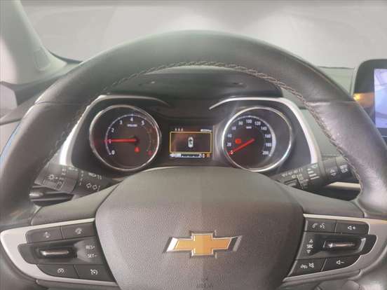 CHEVROLET-TRACKER-2023