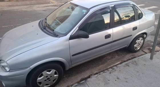 CHEVROLET CLASSIC 1.0 MPFI VHCE 8V FLEX 4P MANUAL