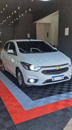 CHEVROLET ONIX 1.0 MPFI LT 8V FLEX 4P MANUAL