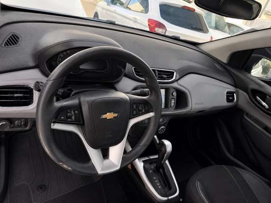 CHEVROLET-ONIX-2019