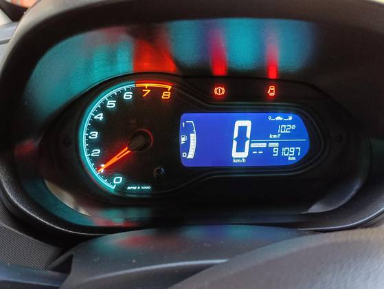 CHEVROLET ONIX 1.4 MPFI LTZ 8V FLEX 4P MANUAL