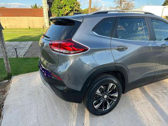 CHEVROLET-TRACKER-2020
