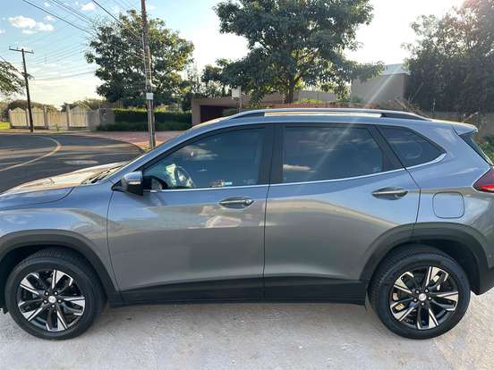 CHEVROLET-TRACKER-2020