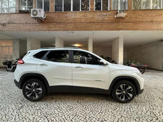 CHEVROLET-TRACKER-2021