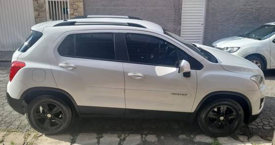 CHEVROLET TRACKER 1.8 MPFI LT 4X2 16V FLEX 4P AUTOMÁTICO