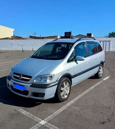 CHEVROLET-ZAFIRA-2004