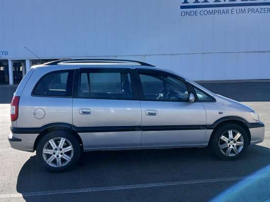 CHEVROLET-ZAFIRA-2.0 MPFI ELITE 8V FLEX 4P AUTOMÁTICO CHEVROLET-ZAFIRA-2004