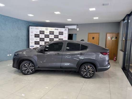 FIAT-FASTBACK-2025