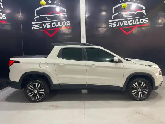 FIAT-TORO-2022