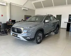 FIAT TORO 2.0 16V TURBO DIESEL RANCH 4WD AT9 FIAT TORO 2.0 16V TURBO DIESEL RANCH 4WD AT9