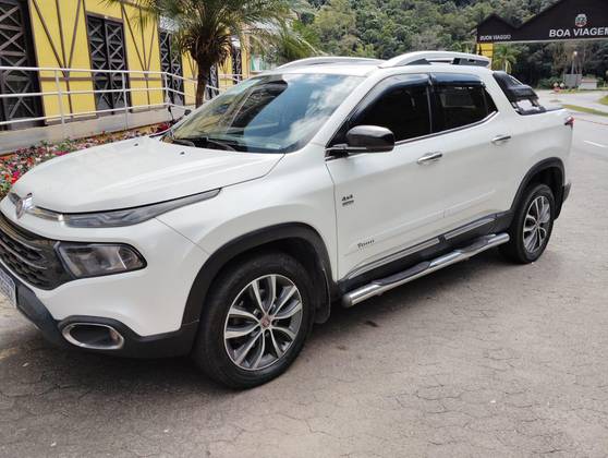 FIAT TORO 2.0 16V TURBO DIESEL VOLCANO 4WD AT9