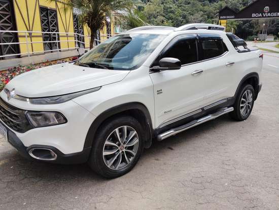 FIAT-TORO-2020