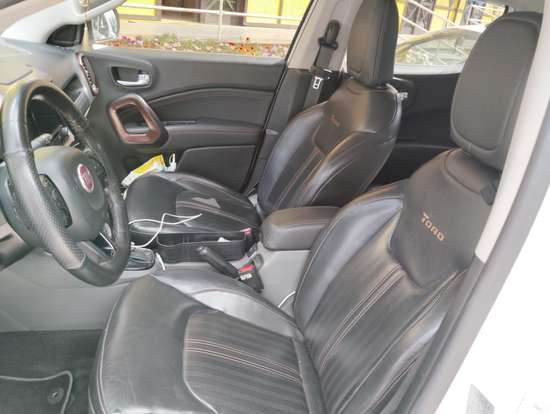 FIAT-TORO-2020