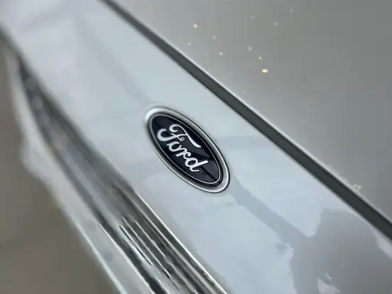 FORD-FUSION-2.0 SEL 16V GASOLINA 4P AUTOMÁTICO FORD-FUSION-2018