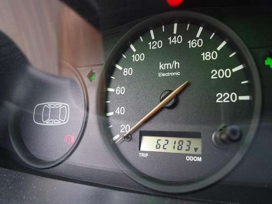 FORD-ESCORT-2000