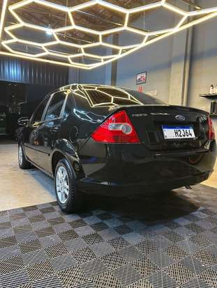 FORD-FIESTA-2009