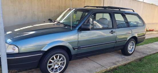 FORD-ROYALE-1995
