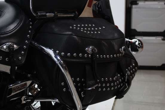 HARLEY-DAVIDSON-SOFTAIL HERITAGE CLASSIC-2013