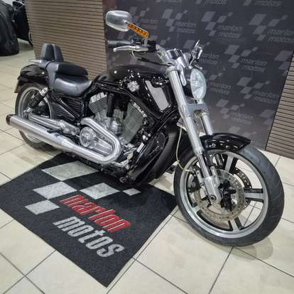 HARLEY-DAVIDSON-V-ROD MUSCLE-2011