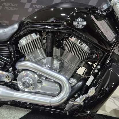 HARLEY-DAVIDSON-V-ROD MUSCLE-2011