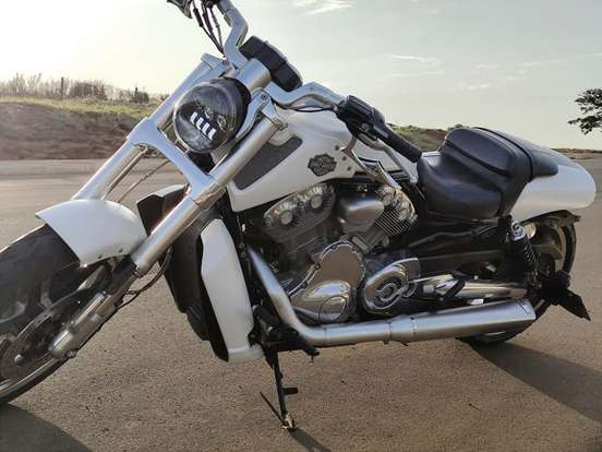 HARLEY-DAVIDSON-V-ROD MUSCLE HARLEY-DAVIDSON-V-ROD MUSCLE-2013