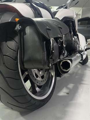 HARLEY-DAVIDSON-V-ROD MUSCLE-2015
