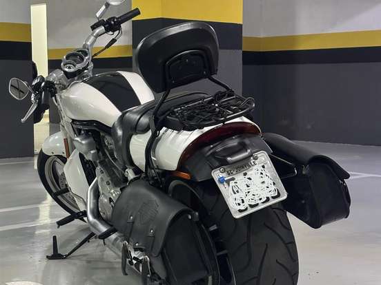 HARLEY-DAVIDSON-V-ROD MUSCLE HARLEY-DAVIDSON-V-ROD MUSCLE-2015