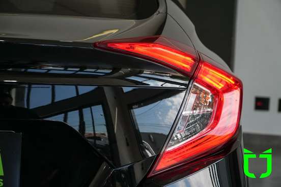 HONDA-CIVIC-2020