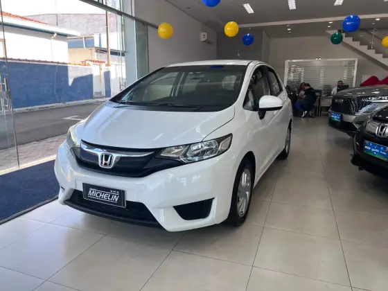 HONDA FIT 1.5 DX 16V FLEX 4P AUTOMÁTICO HONDA FIT 1.5 DX 16V FLEX 4P AUTOMÁTICO